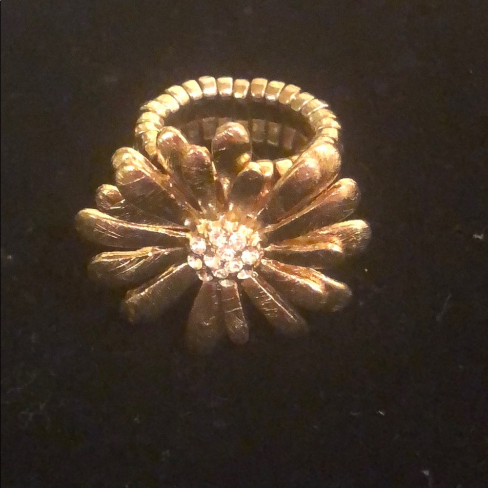 Gold-Tone Flower Statement Ring W/ Rhinestones - image 1